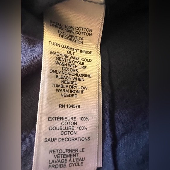 Vineyard Vines Sleeveless Embroidered Top, size XL - Picture 4 of 4